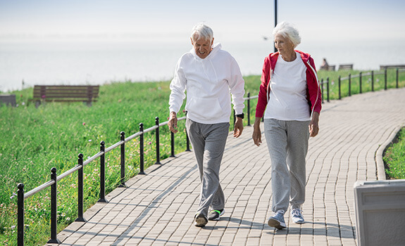 https://www.apollohealthco.com/wp-content/uploads/June2025BenefitsofWalking.jpg