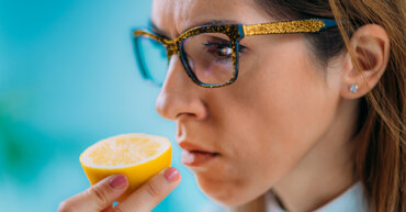https://www.apollohealthco.com/wp-content/uploads/LossofSmellHuffPoInterview-370x193.jpg