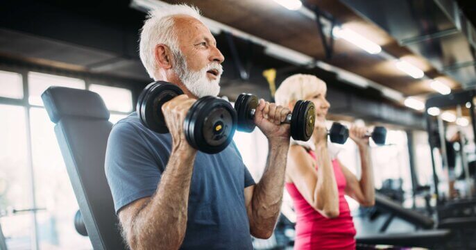 https://www.apollohealthco.com/wp-content/uploads/StrengthTrainingGuide-686x360.jpeg