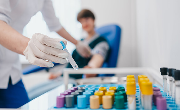 https://www.apollohealthco.com/wp-content/uploads/p-tau217_Blood_Test-1.jpg